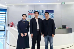 五彩堂国际党委举办“两会”精神及经济政策解读专题讲座